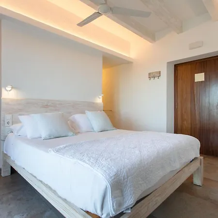 桑比韦斯梅诺卡旅馆 - 仅限成人入住 费瑞里耶斯