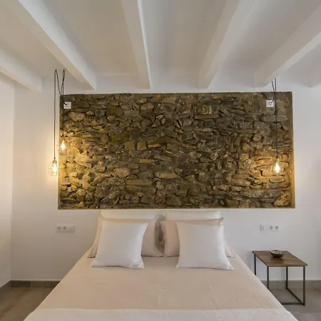 桑比韦斯梅诺卡旅馆 - 仅限成人入住 *